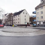 Radni zgodzili się na kupno popękanego budynku