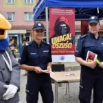 Dawne lotnisko w Kluczewie tonie w oponach. Dzikie wysypiska mają zniknąć (galeria, film)