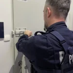 Okradł sklep, policjanci rozpoznali go na ulicy Chrobrego