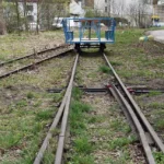 Nastolatek na hulajnodze potrącił dziecko w parku. Takich zdarzeń jest coraz więcej
