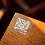 Tragiczny wypadek w Ińsku. 42-letni mężczyzna zginął podczas pracy z piłą motorową