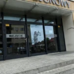 Groźby, żądanie pieniędzy i alkoholu. Policjanci szybko zatrzymali sprawców